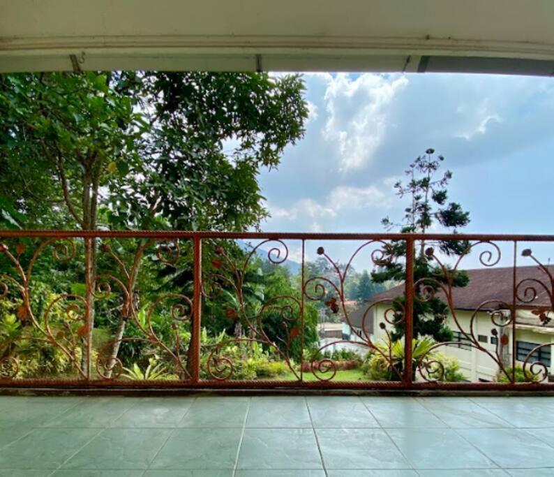 Villa Sevilla 3 Bedrooms Bppk Ciloto Puncak By Damaresa Cianjur Kültér fotó